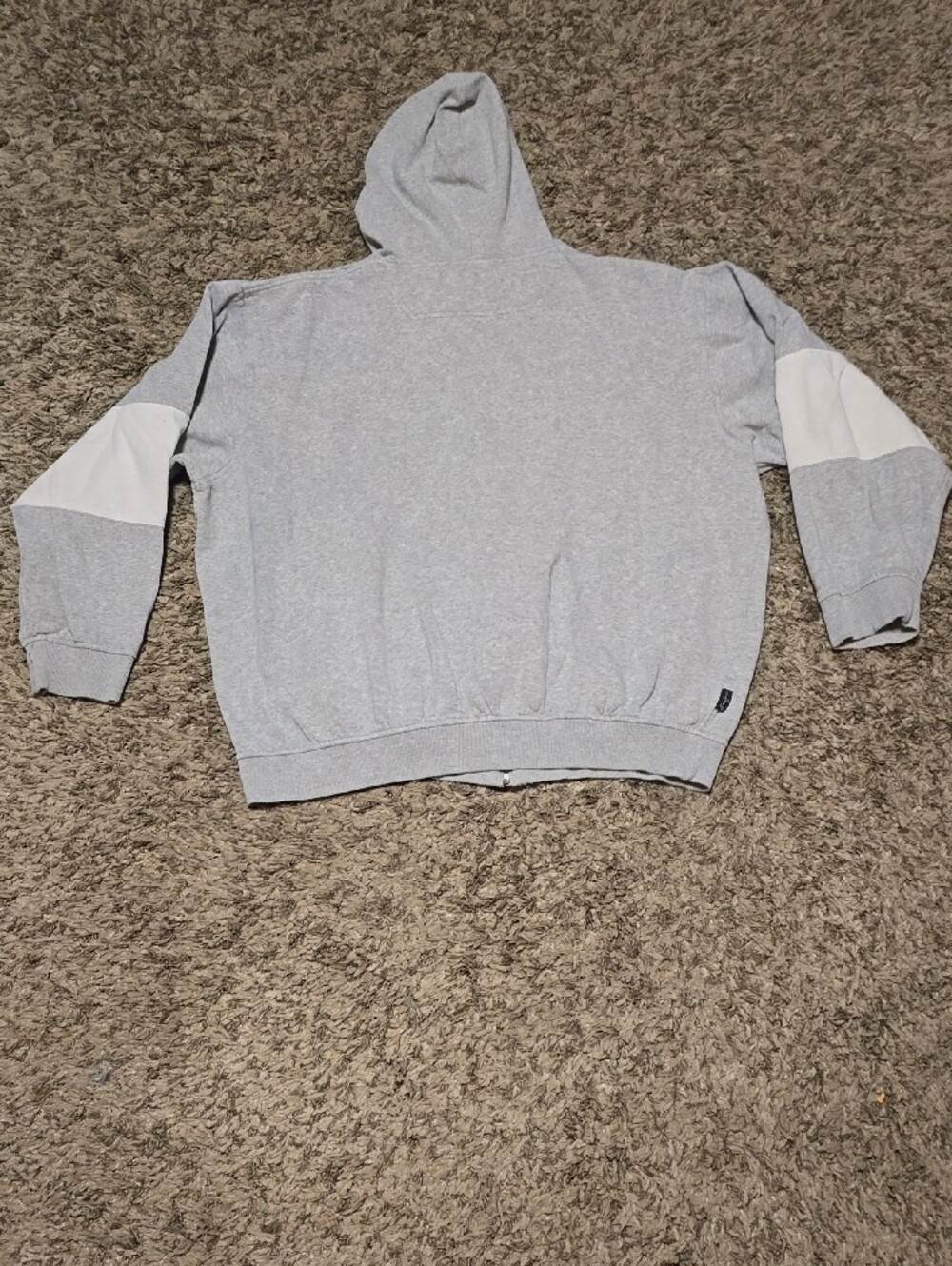 SeanJohn Light Gray Zip-Up Hoodie with White Sleeve Panels (Zipper Handle Broke) - Picture 6 of 7